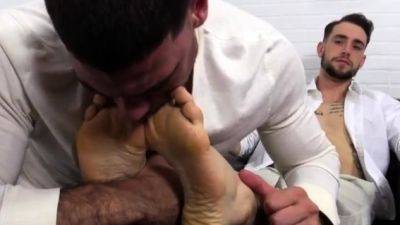 Gay feet fetish and of boy dominating man with first time - drtuber.com