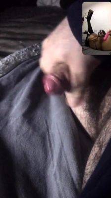 Amateur twink gay sucks on cock - drtuber.com